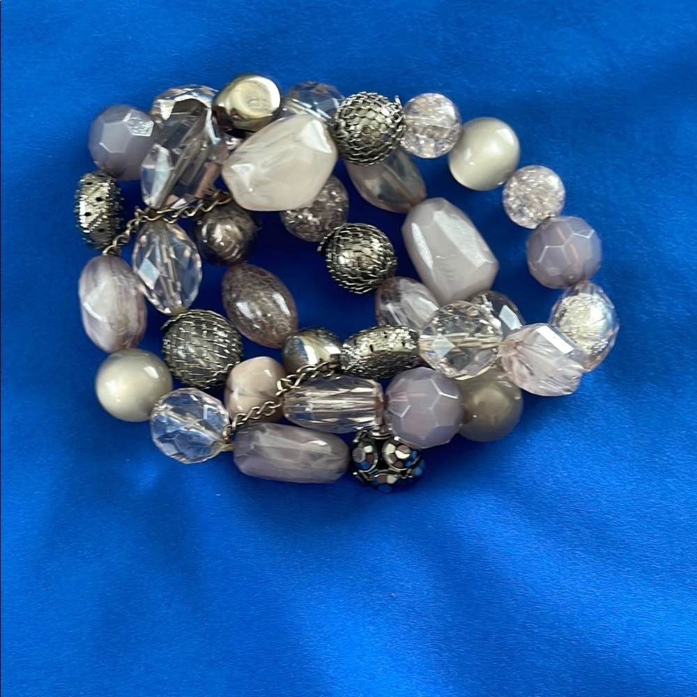 Elegant Silver and Gray Beaded Bracelet
